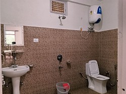 Room no.1 Toilet